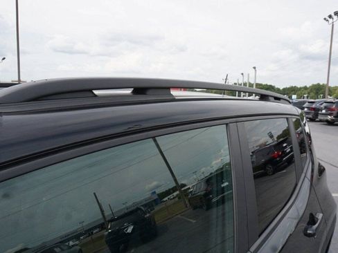 Used 2023 Jeep Renegade Latitude image 12