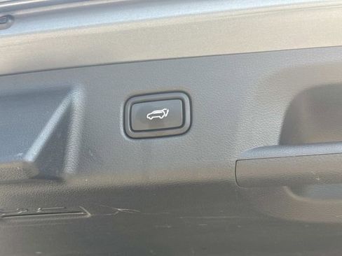 Used 2025 Hyundai Palisade SEL AWD/4WD image 14