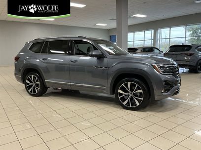 Used 2024 Volkswagen Atlas SEL Premium R-Line