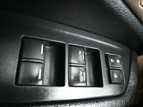 Used 2017 Honda Pilot EX-L image 24