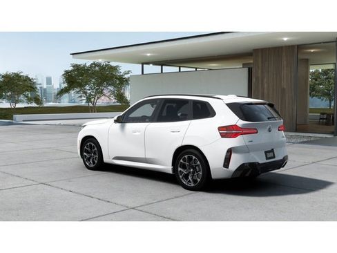 New 2026 BMW X3 xDrive30 w/ M Sport Package image 2