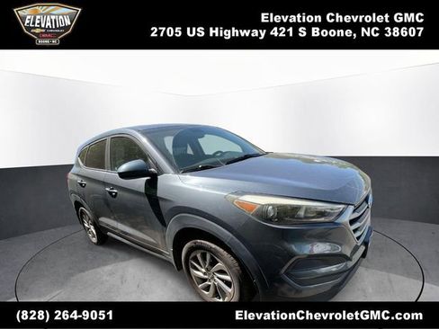 Used 2018 Hyundai Tucson SE AWD/4WD image 1