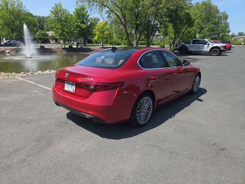 Used 2018 Alfa Romeo Giulia Ti w/ Quick Order Package 22X Lusso AWD/4WD image 16