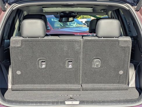 Used 2021 Hyundai Palisade Limited image 13