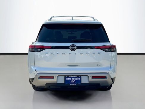 Used 2025 Nissan Pathfinder SL w/ Lighting Package (N92) image 6
