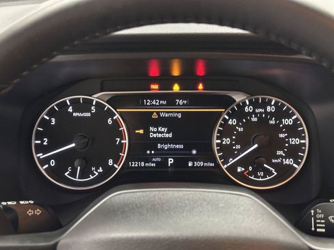 Used 2026 Nissan Rogue SV AWD/4WD image 27