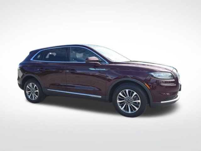 Used 2022 Lincoln Nautilus Reserve FWD image 1
