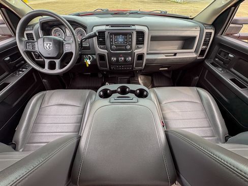 Used 2018 RAM 2500 Tradesman w/ Chrome Appearance Group AWD/4WD image 30