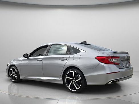 Used 2022 Honda Accord Sport image 8