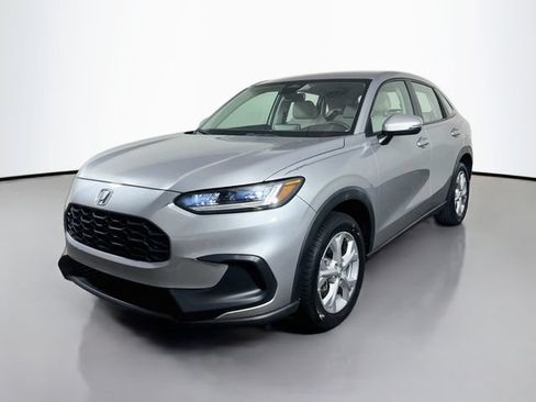 Used 2025 Honda HR-V LX image 5