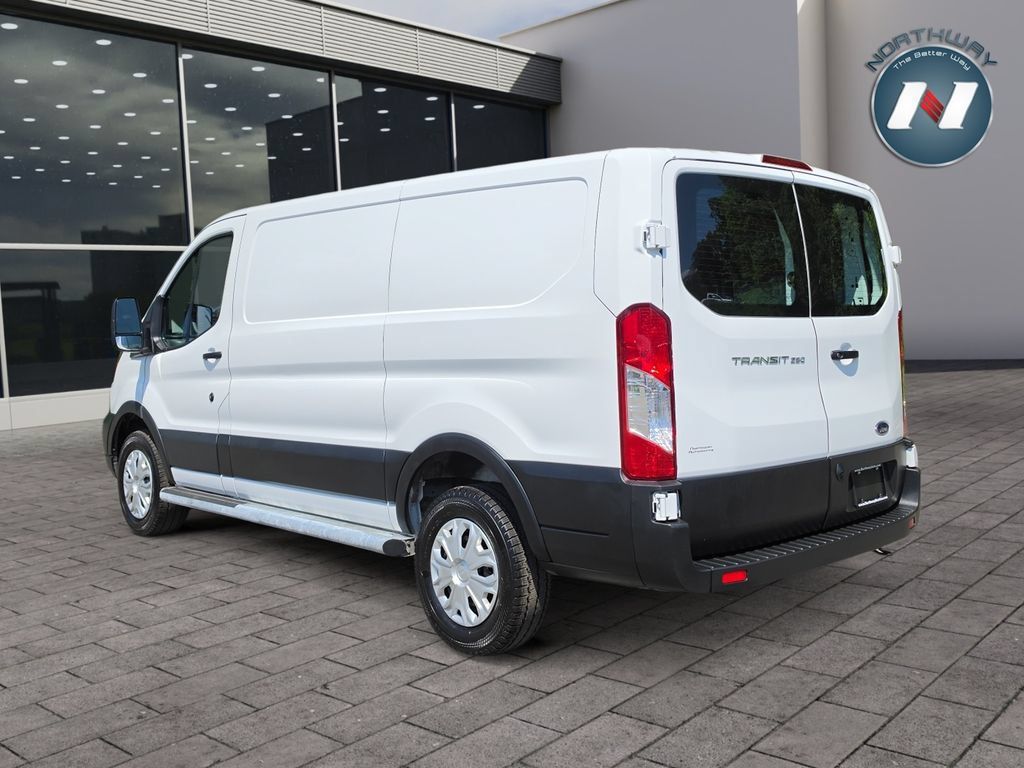 Used 2025 Ford Transit 250 Low Roof w/ Exterior Upgrade Package RWD image 3