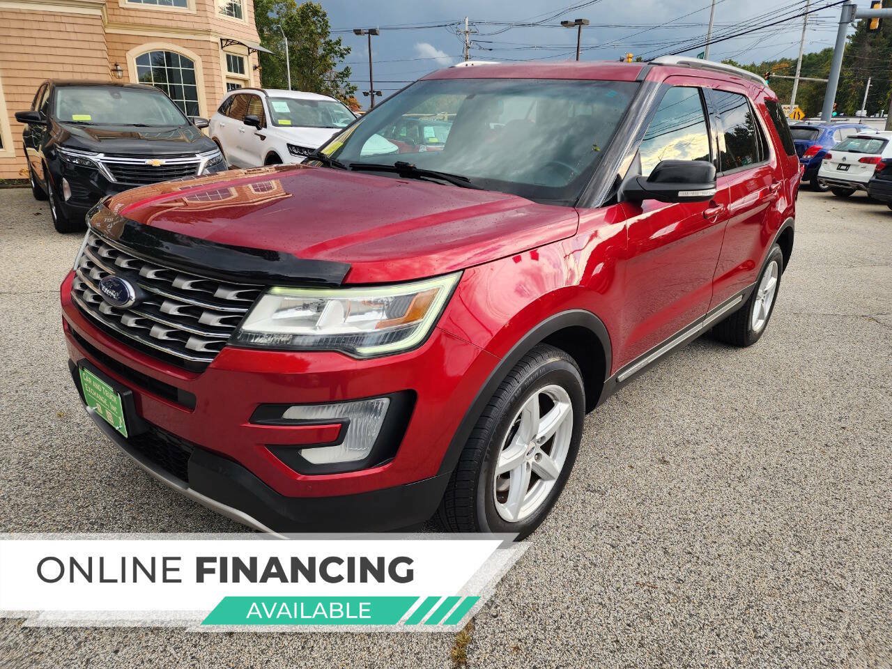 Used 2016 Ford Explorer XLT w/ Equipment Group 202A AWD/4WD image 1