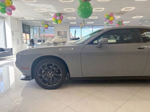 Used 2022 Dodge Challenger GT w/ Plus Package image 6