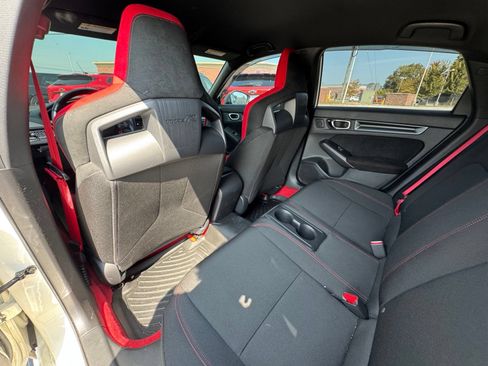 Used 2023 Honda Civic Type R image 24