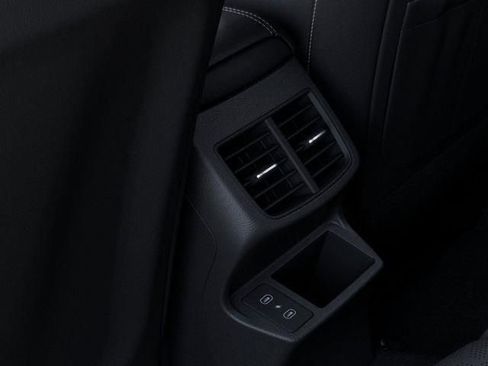 New 2025 Kia Seltos EX AWD/4WD image 31