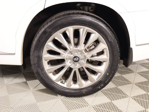 Used 2020 Hyundai Palisade Limited image 21