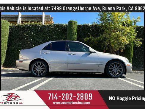 Used 2004 Lexus IS 300 RWD image 6