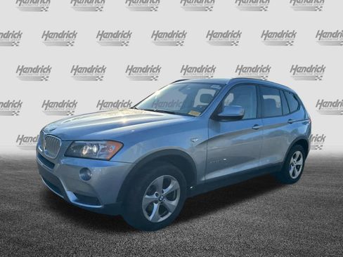 Used 2011 BMW X3 xDrive28i image 2