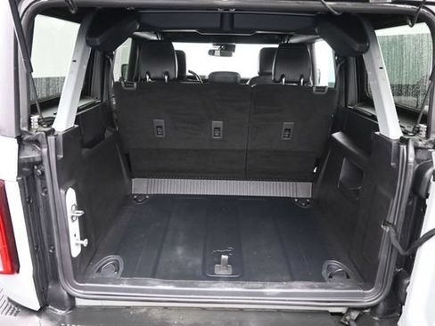 Used 2022 Ford Bronco Black Diamond AWD/4WD image 6