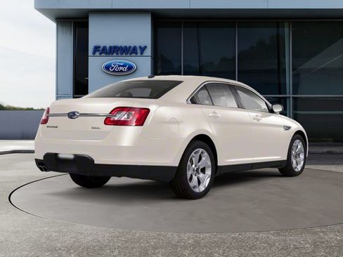 Used 2010 Ford Taurus SEL FWD image 2