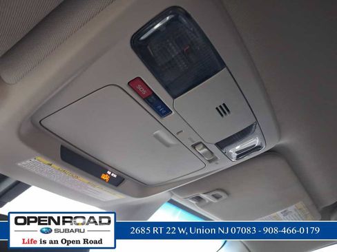 Used 2019 Subaru Outback 3.6R Limited AWD/4WD image 33