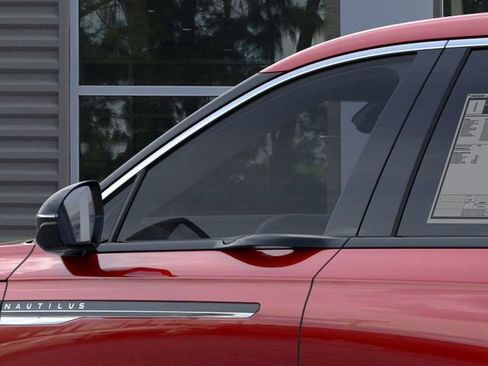 New 2026 Lincoln Nautilus Premier image 20