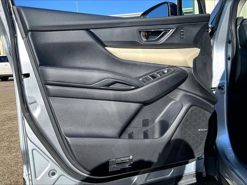 Used 2022 Subaru Ascent Limited w/ Technology Package image 20