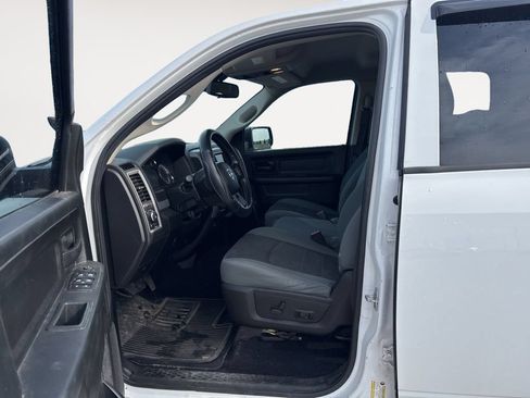 Used 2019 RAM 1500 Express w/ Wheel & Sound Group AWD/4WD image 34