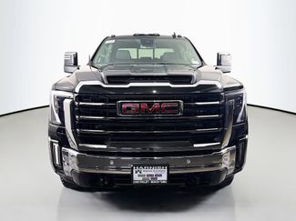 New 2025 GMC Sierra 3500 SLT w/ SLT Premium Package video 2