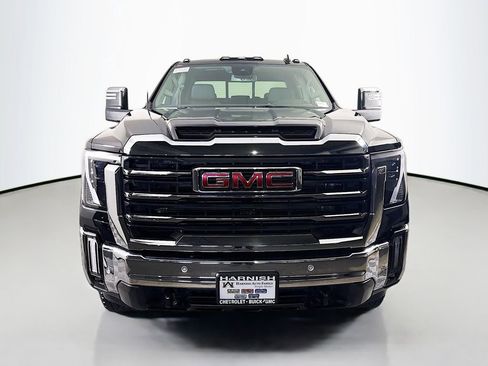New 2025 GMC Sierra 3500 SLT w/ SLT Premium Package image 2
