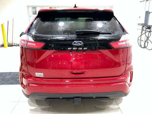 Used 2022 Ford Edge ST-Line w/ Class II Trailer Tow Package image 10
