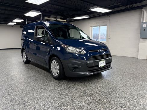 Used 2018 Ford Transit Connect XL image 2
