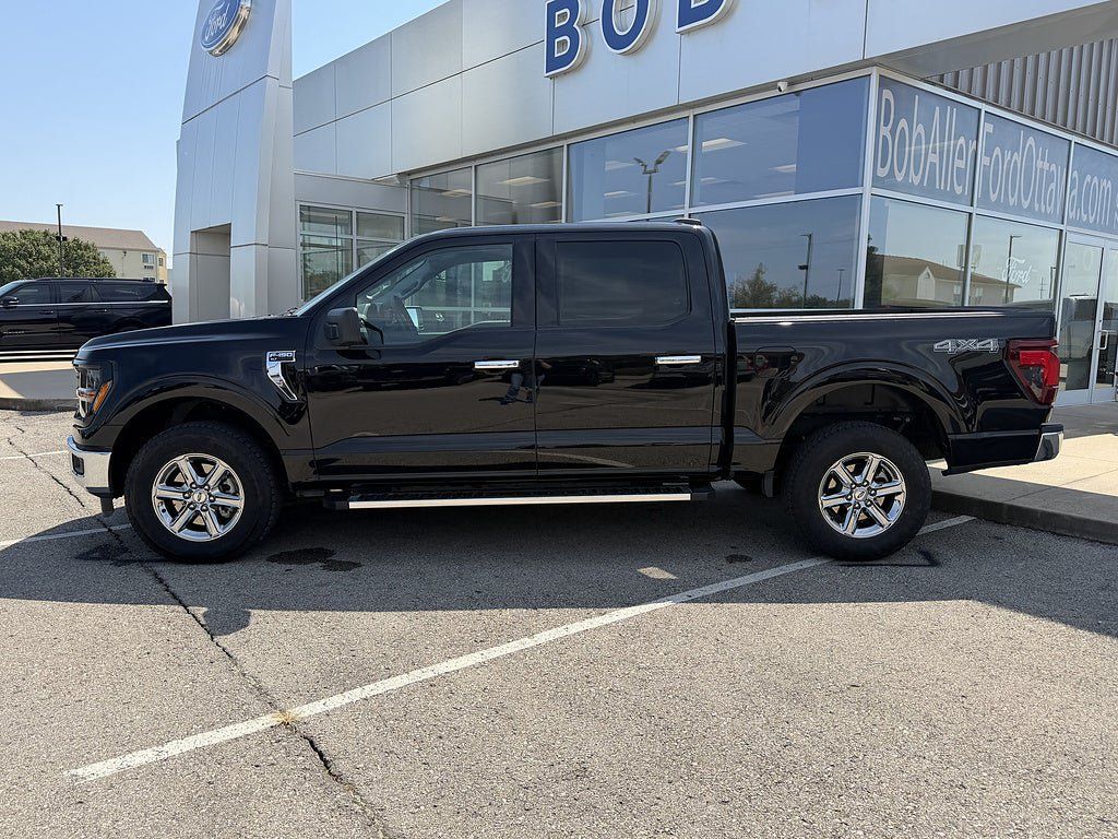 Used 2025 Ford F150 XLT w/ Equipment Group 301A Standard AWD/4WD image 2