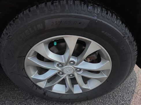 Used 2020 Hyundai Santa Fe SEL FWD image 27