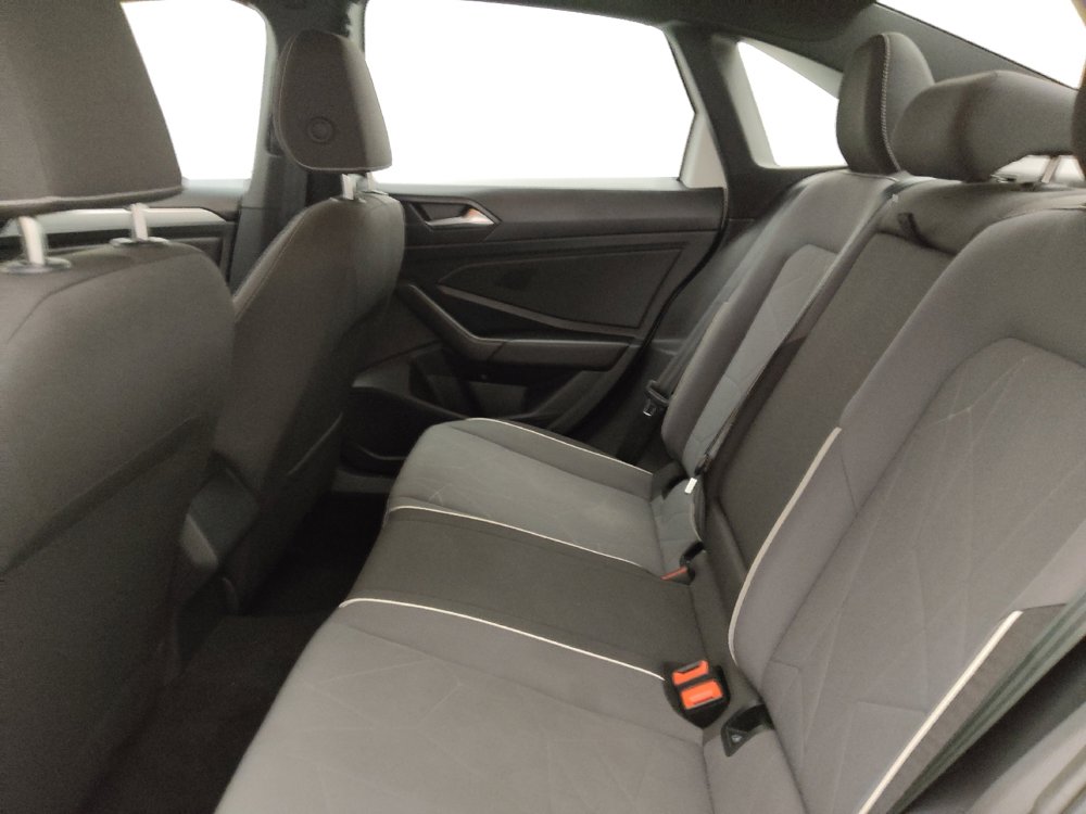 Used 2025 Volkswagen Jetta Sport FWD image 18