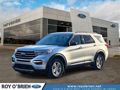 Certified 2022 Ford Explorer XLT w/ Equipment Group 202A