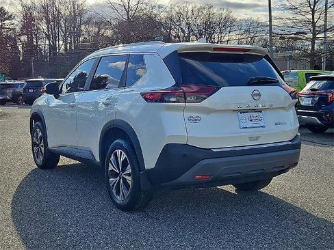 Certified 2023 Nissan Rogue SV w/ SV Premium B Package image 6