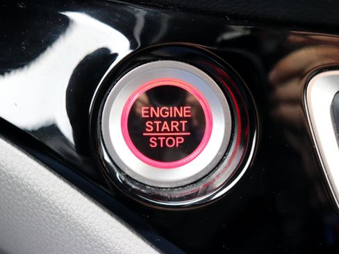 Used 2016 Honda Pilot Touring image 56