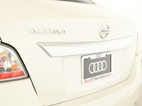 Used 2015 Nissan Altima 2.5 S w/ Power Driver Seat Package image 29