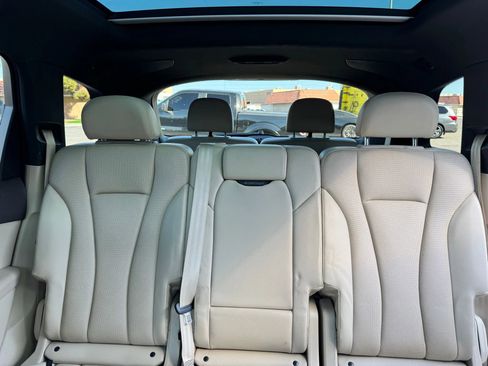 Used 2017 Audi Q7 3.0T Premium Plus image 19