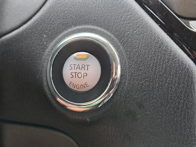 Used 2020 Nissan Pathfinder S FWD image 27