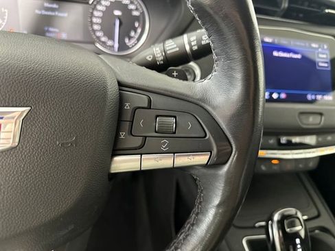 Used 2021 Cadillac XT4 Luxury image 16