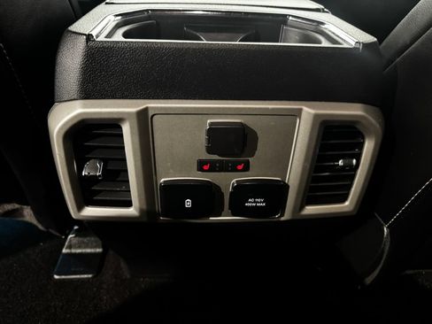 Used 2019 Ford F150 Lariat w/ Equipment Group 502A Luxury AWD/4WD image 37