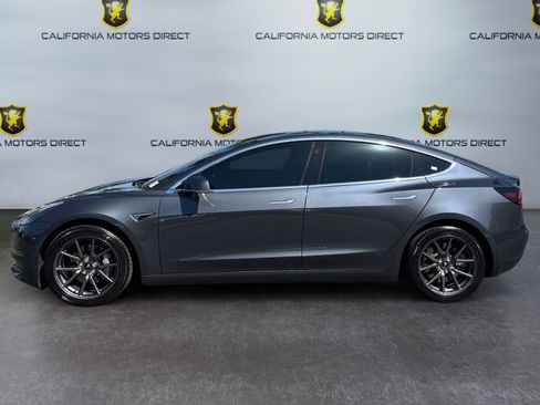 Used 2018 Tesla Model 3 Long Range AWD/4WD image 2