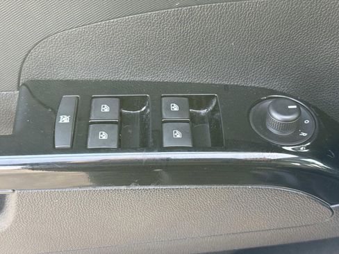 Used 2015 Chevrolet Sonic RS image 21