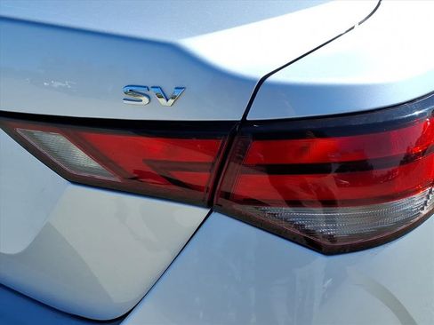 Used 2023 Nissan Sentra SV image 9