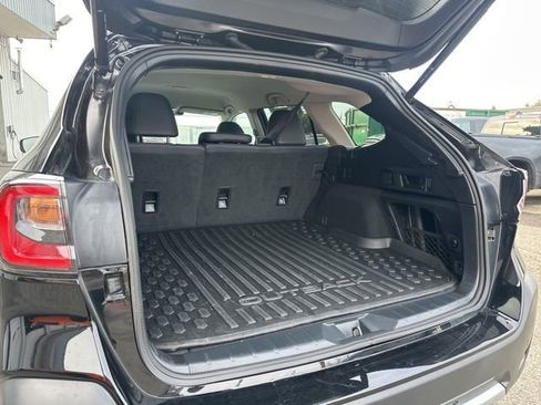 Used 2024 Subaru Outback Limited image 13