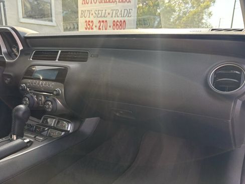 Used 2011 Chevrolet Camaro LT image 26