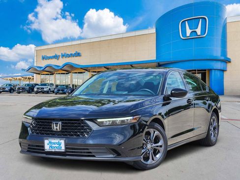 Used 2023 Honda Accord EX image 1