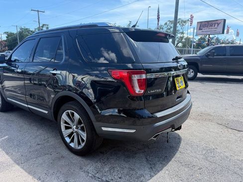 Used 2018 Ford Explorer Limited FWD image 8